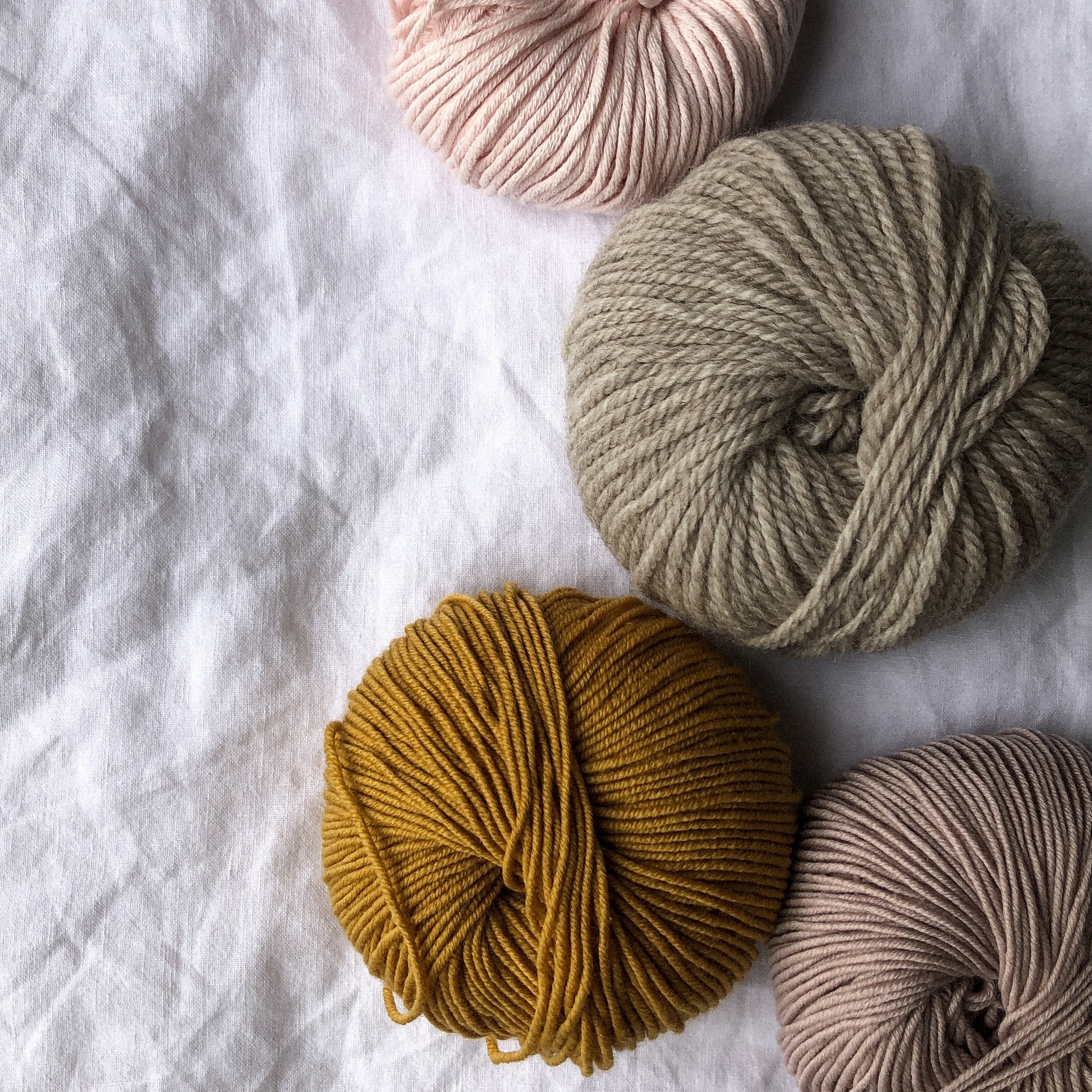 colored wool for fabric